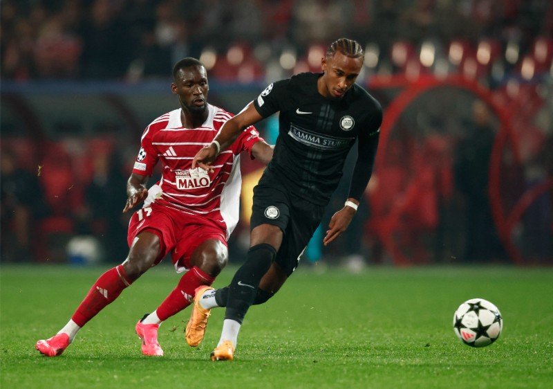 Sturm Graz được đánh giá cao hơn Hearts